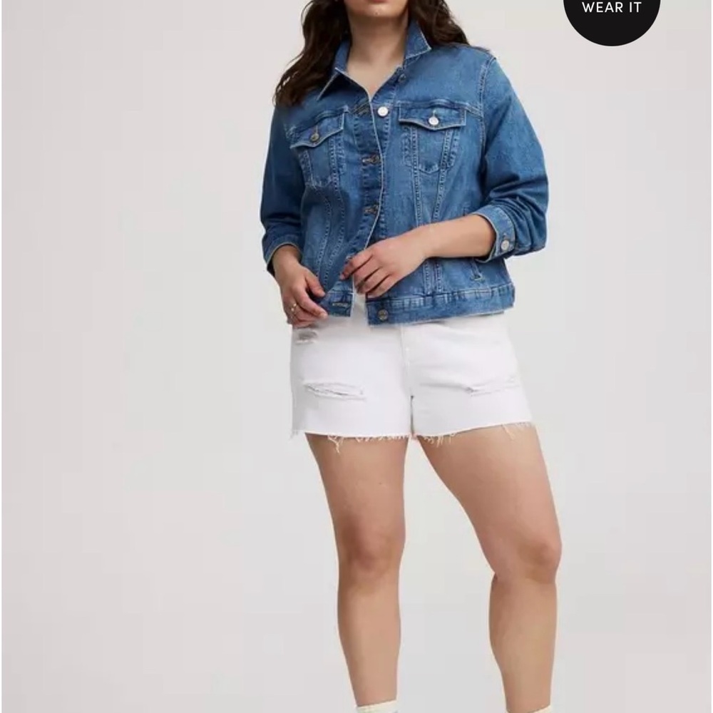 Torrid modern trucker Denim Jacket